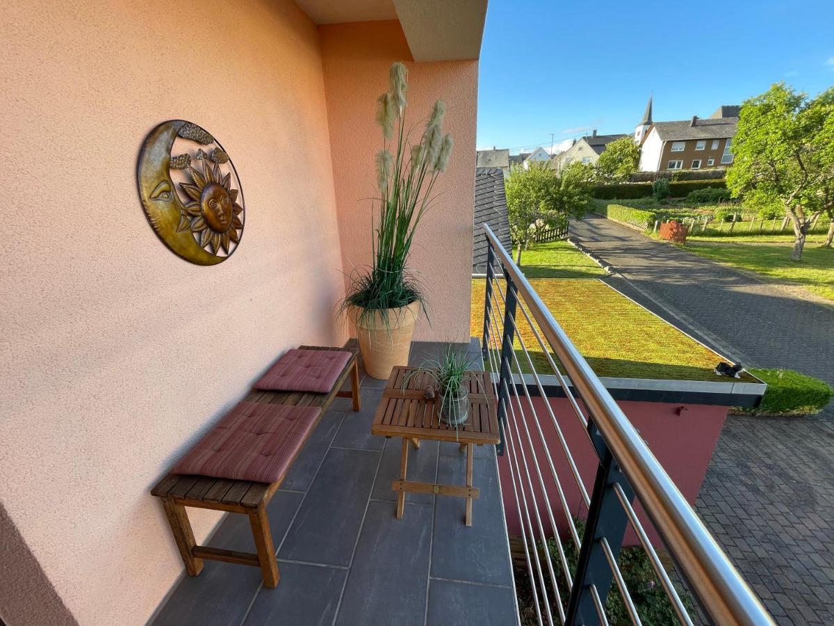 Ferienwohnung Hansen Beuren  エクステリア 写真
