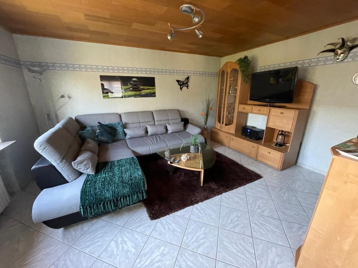 Ferienwohnung Hansen Beuren  エクステリア 写真